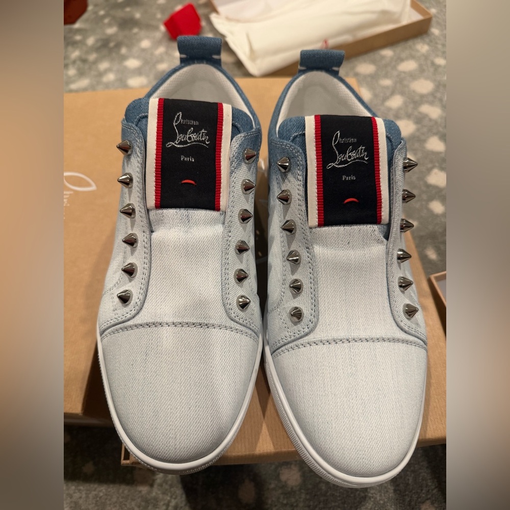 Men’s Christian Louboutin slip on sneaker